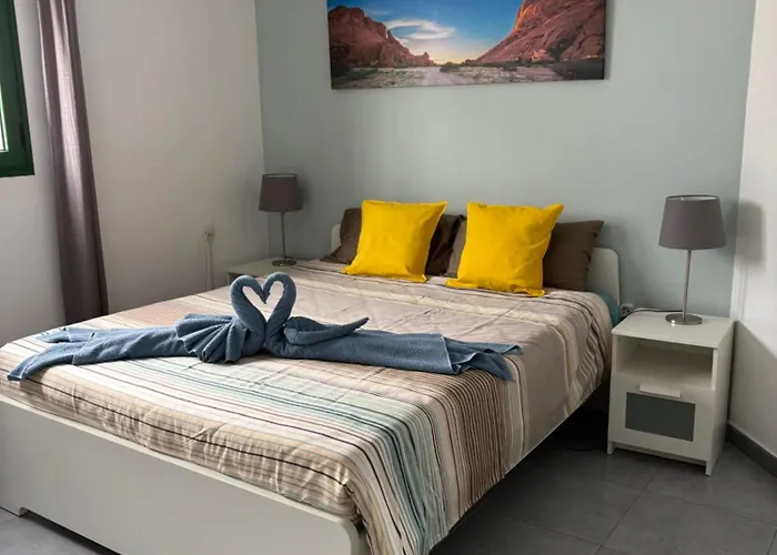 Loma In * פוארטו דל כרמן